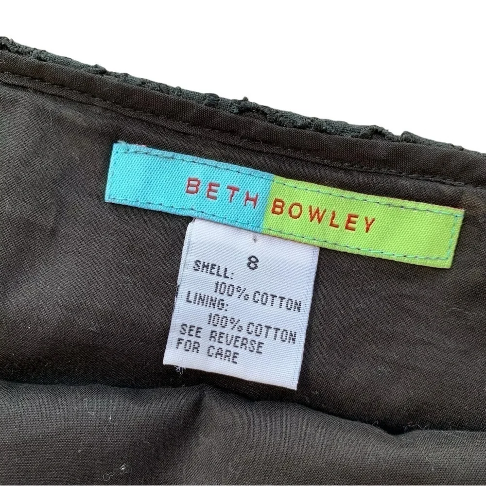 Beth Bowley Anthropologie Eyelet Velvet Trim Buttoned Pencil Skirt Black Size 8